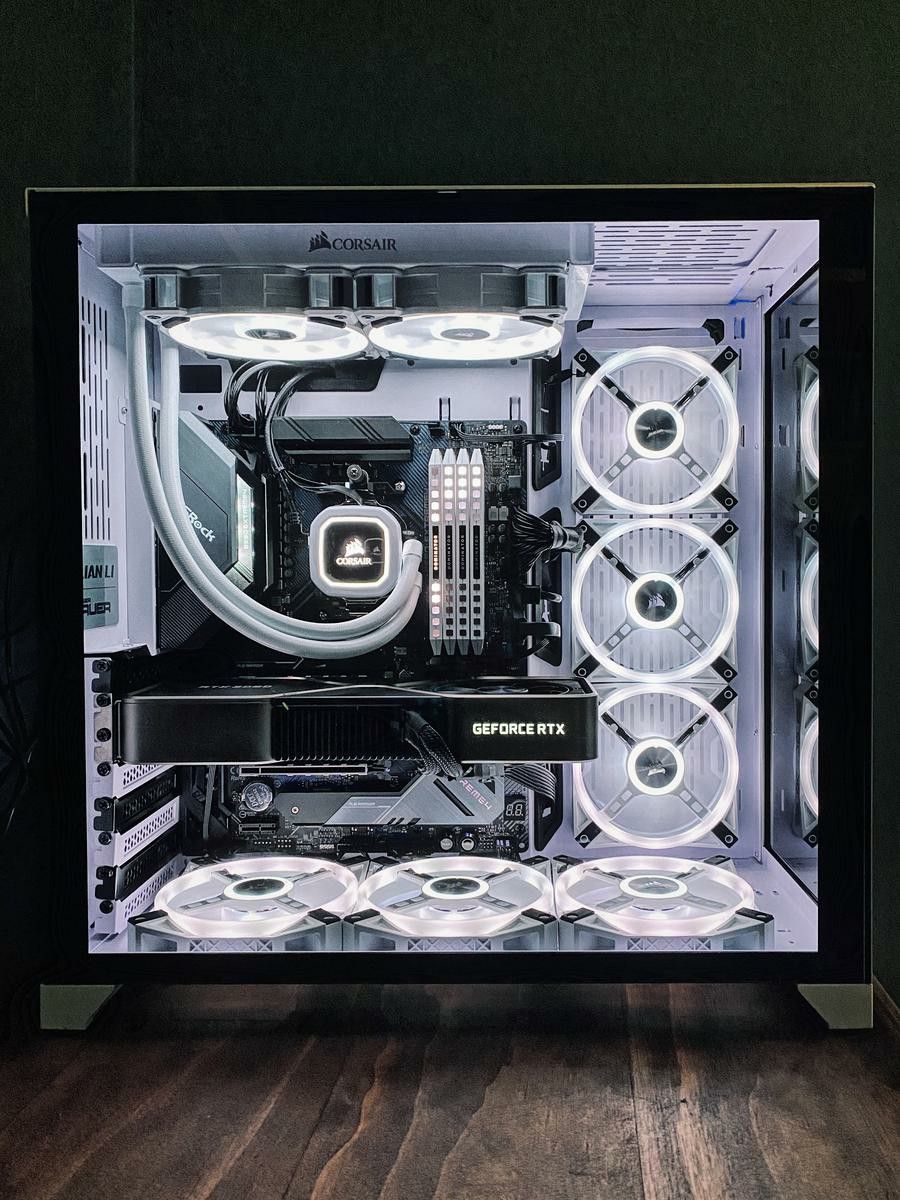 Azra Tech PC build